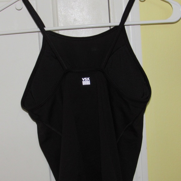 Victoria’s Secret Black Workout Tank Top - Picture 3 of 5